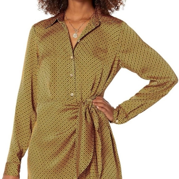 Michael Kors Button-Down Tie Dress
Sz M - Picture 1 of 5